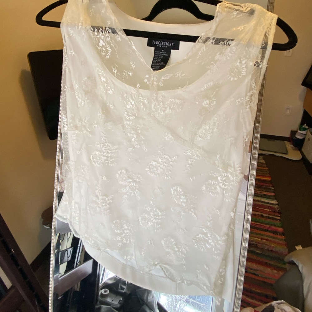lace top - WHITE